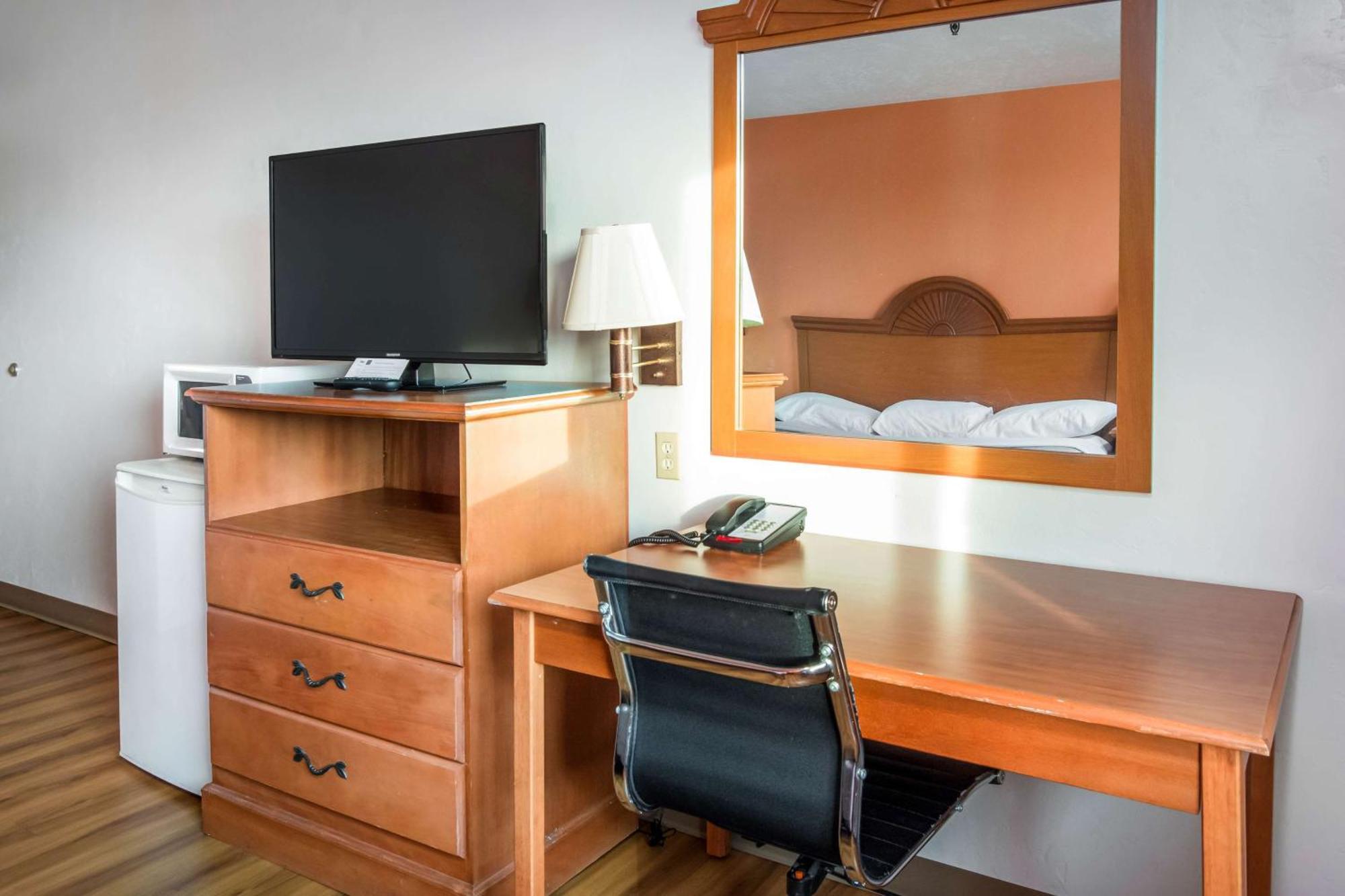Motel 6-Wilsonville, Or - Portland Экстерьер фото